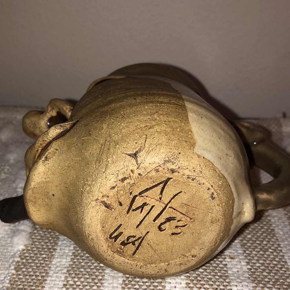 Vintage Pottery Faced Mug - Picture 4 of 4